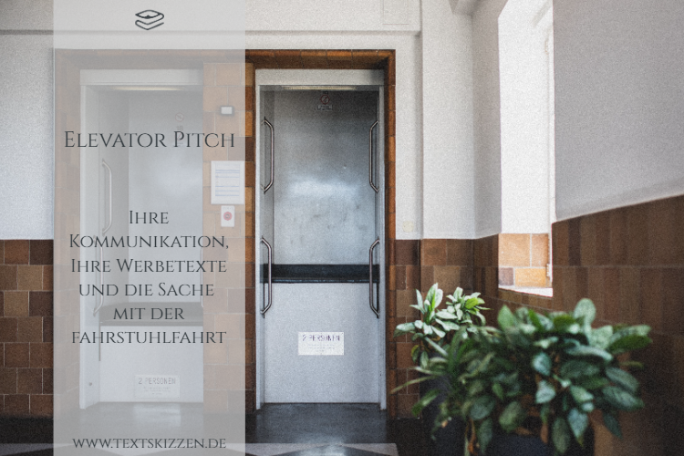 Elevator Pitch erstellen: Flur mit zwei Paternostern